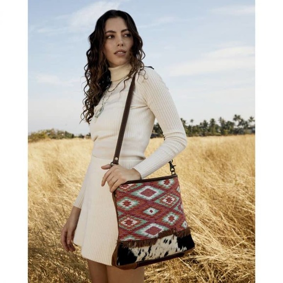 Rince' Shoulder Bag by Myra Bag